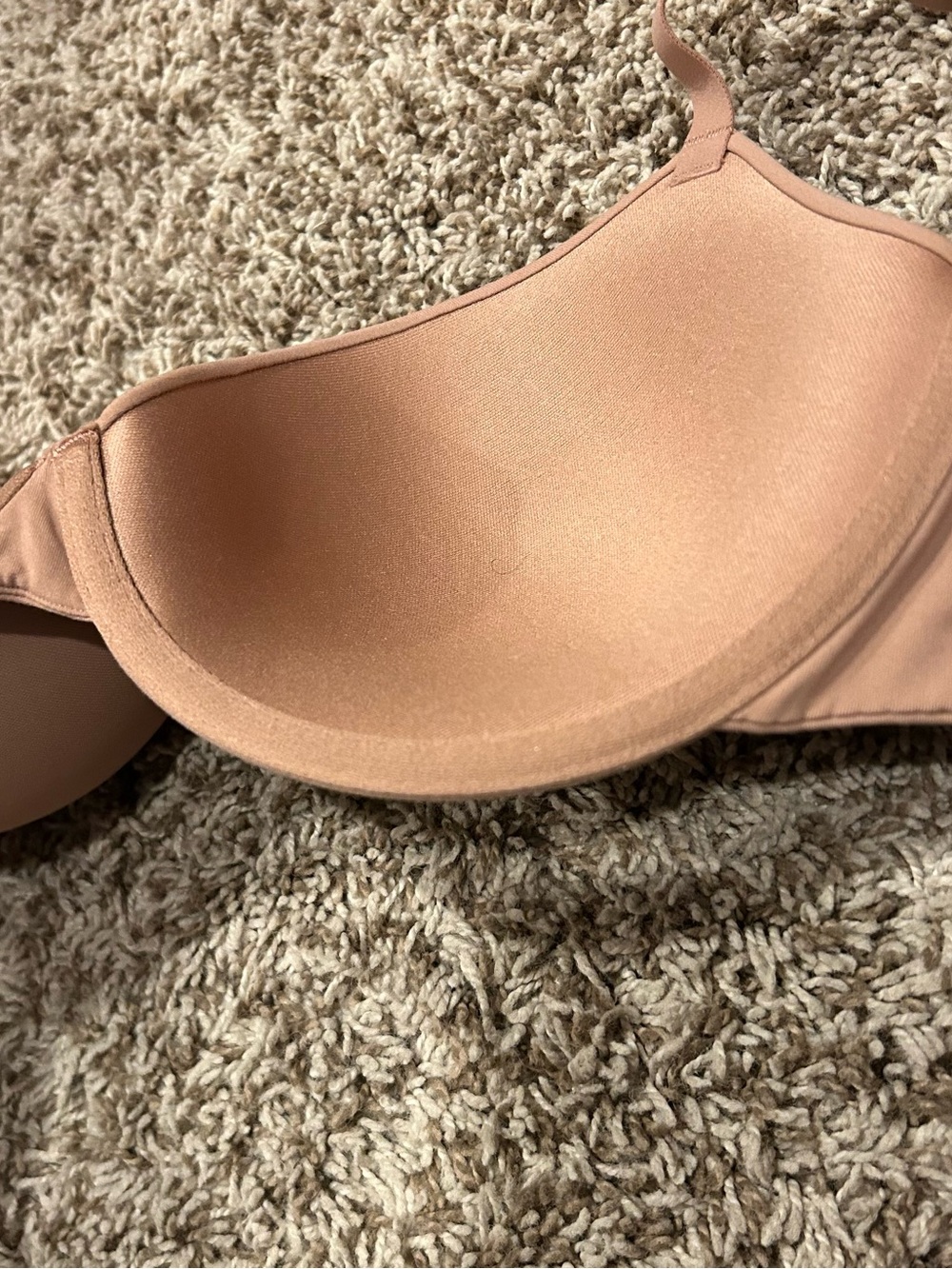SKIMS Nude Bra - Picture 7 of 11